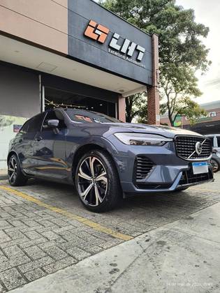 VOLVO XC60 2.0 T8 RECHARGE ULTIMATE DARK AWD GEARTRONIC